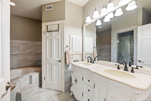 3030 Orchard Hill, San Antonio, TX 78230