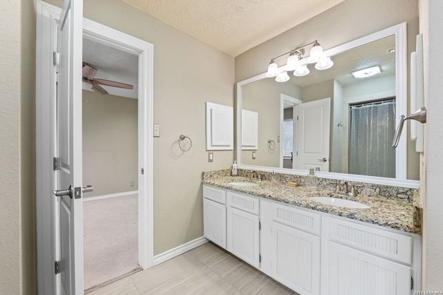 3030 Orchard Hill, San Antonio, TX 78230
