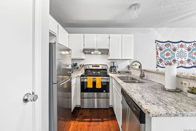 3030 Orchard Hill, San Antonio, TX 78230