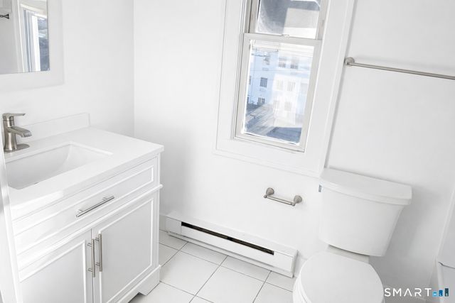 10 Balmforth Avenue 10, Danbury, CT 06810