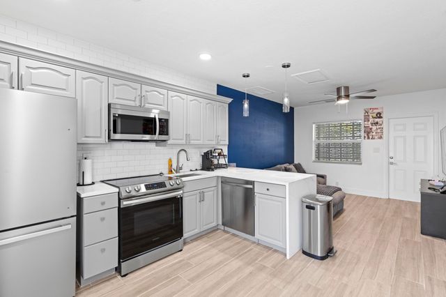 1301 NE 16TH Terrace 1-9, Fort Lauderdale, FL 33304