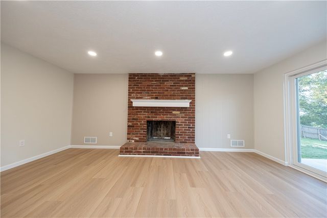 101 Wynview Dr, Coraopolis, PA 15108