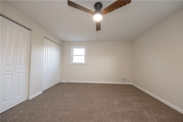 101 Wynview Dr, Coraopolis, PA 15108