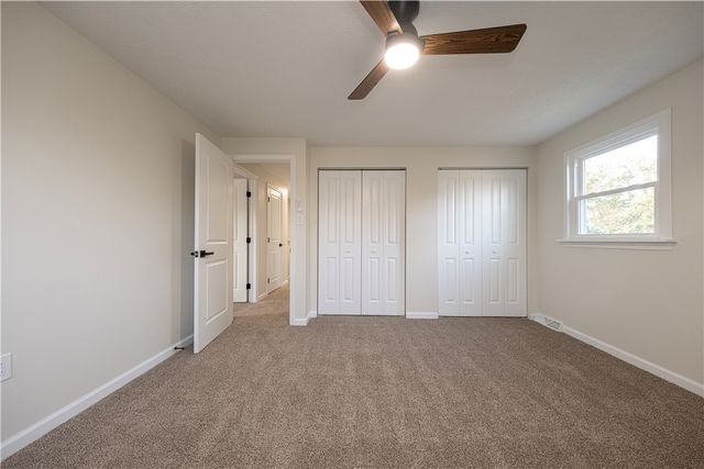 101 Wynview Dr, Coraopolis, PA 15108