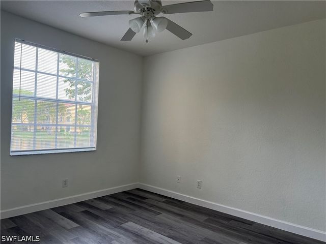 4650 Saint Croix LN 725, Naples, FL 34109