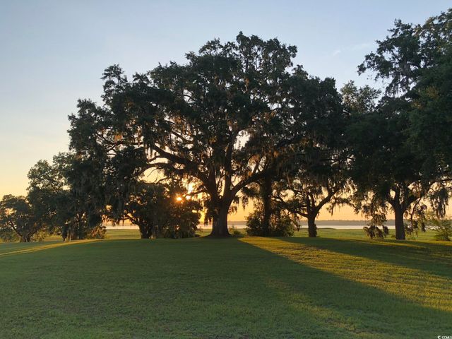 829 Commanders Island Rd., Georgetown, SC 29440