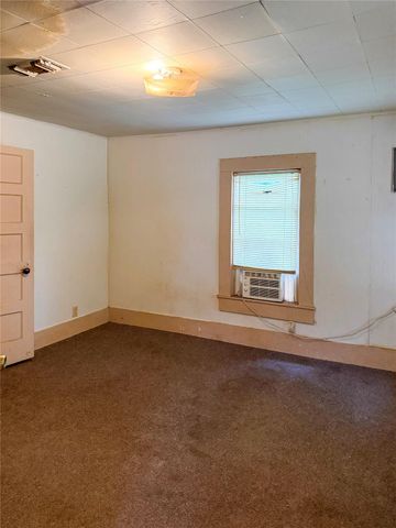 321 Sycamore Street, Grapeland, TX 75844