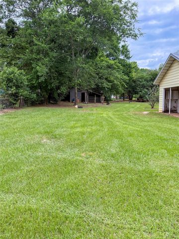 321 Sycamore Street, Grapeland, TX 75844
