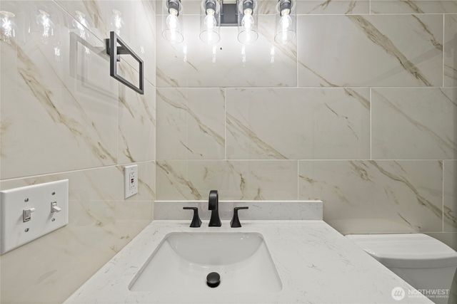 28602 46th Avenue S, Auburn, WA 98001