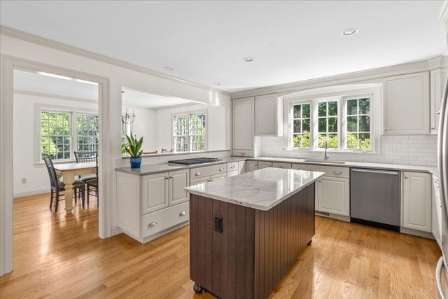 144 Stetson Rd, Norwell, MA 02061