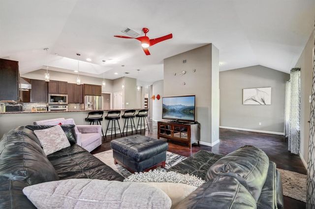 8108 ASMARA DR, Austin, TX 78750