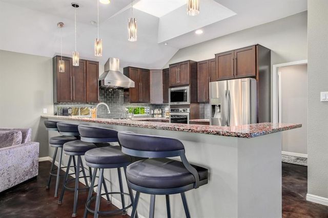 8108 ASMARA DR, Austin, TX 78750
