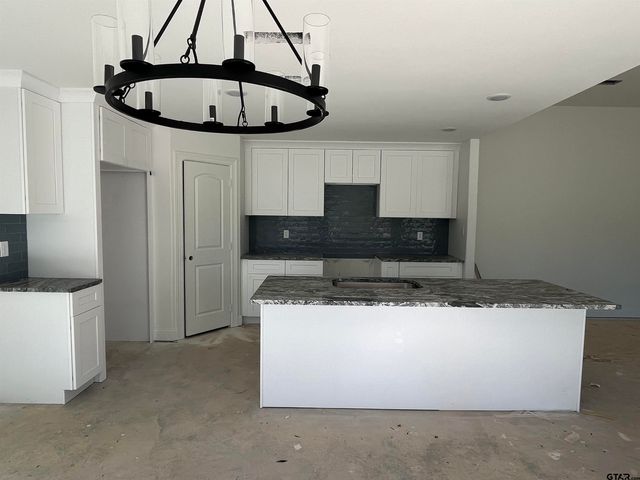 574 CR 2745, Mineola, TX 75773
