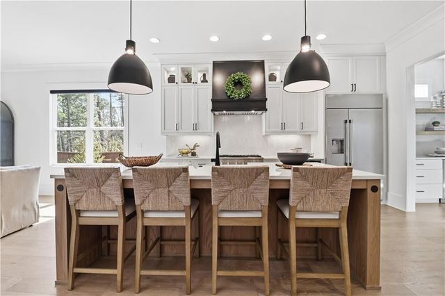 124 Chateau Place, Woodstock, GA 30188