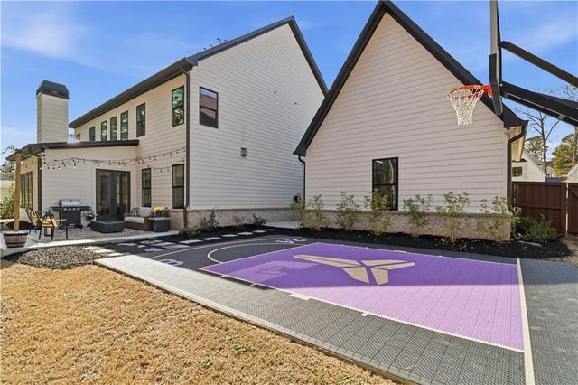 124 Chateau Place, Woodstock, GA 30188