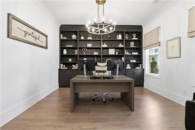 124 Chateau Place, Woodstock, GA 30188