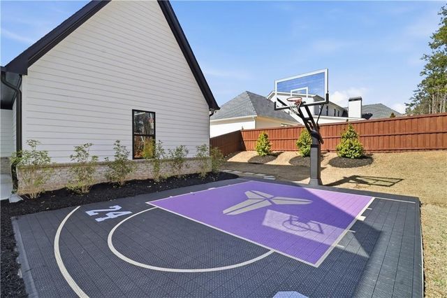 124 Chateau Place, Woodstock, GA 30188