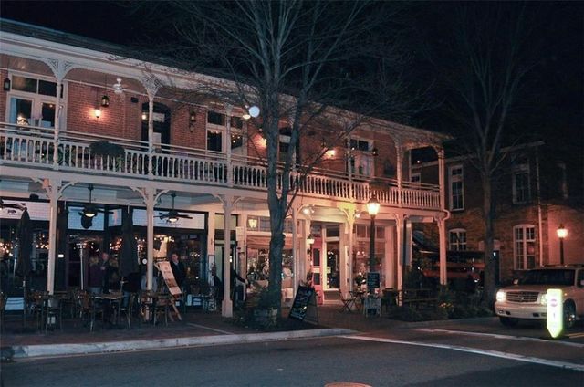 124 Chateau Place, Woodstock, GA 30188