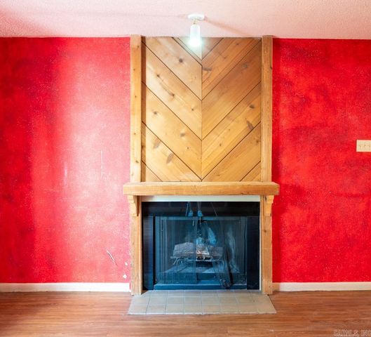 31 Hampshire Circle, Little Rock, AR 72212