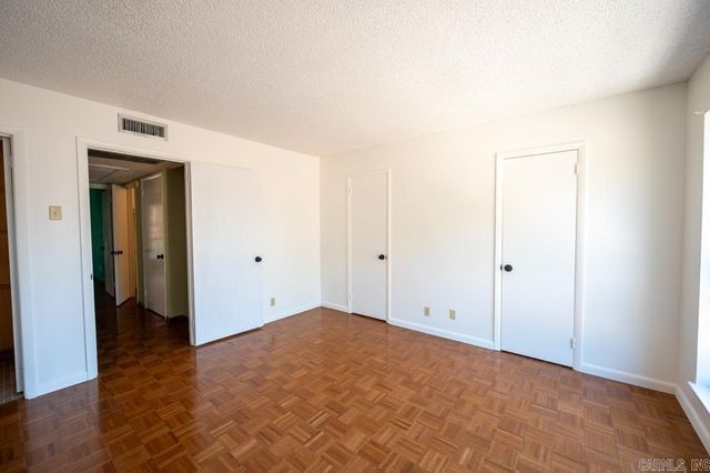 31 Hampshire Circle, Little Rock, AR 72212