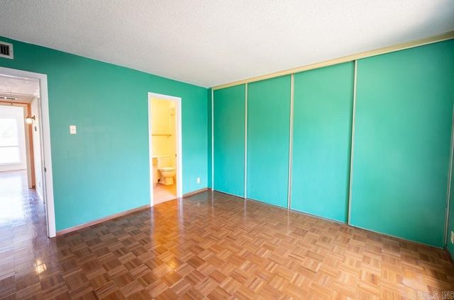 31 Hampshire Circle, Little Rock, AR 72212