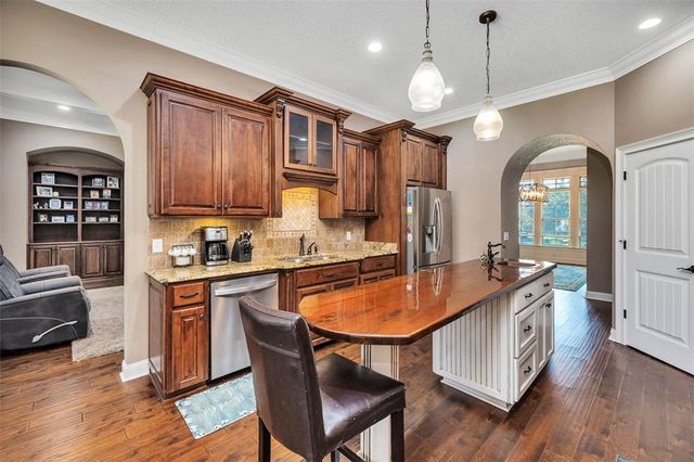 232 Harbor Pointe Drive, Brunswick, GA 31523