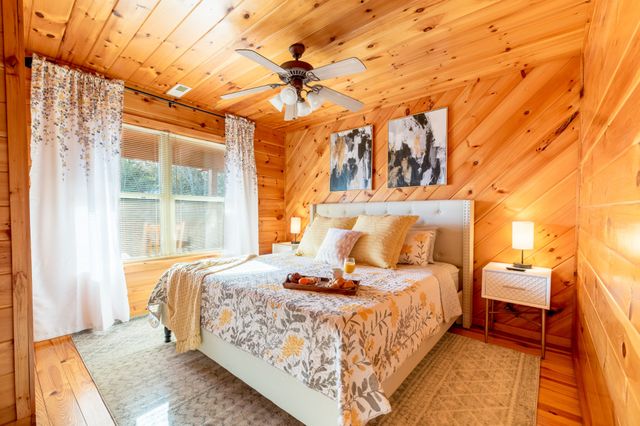 410 Oak Sky Way, Sevierville, TN 37876