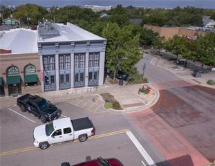 117 East ST 200, Hutto, TX 78634