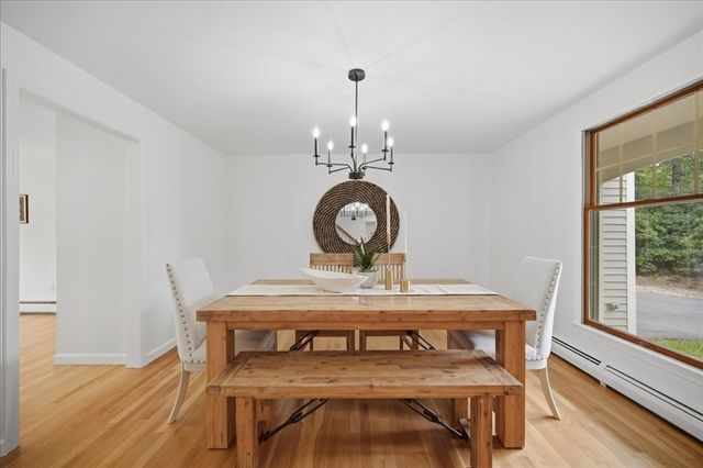 8 Tommy's Ln, Freetown, MA 02717