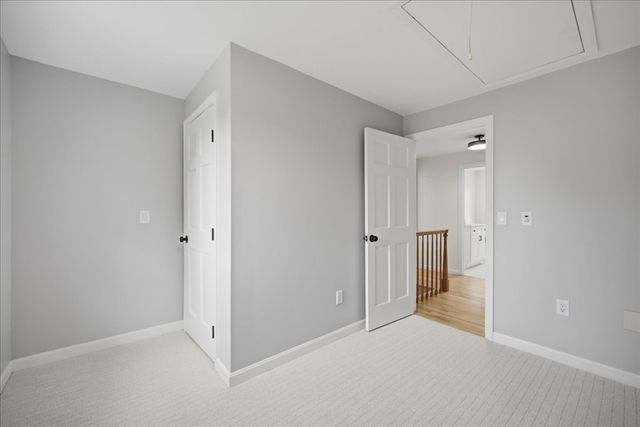 8 Tommy's Ln, Freetown, MA 02717