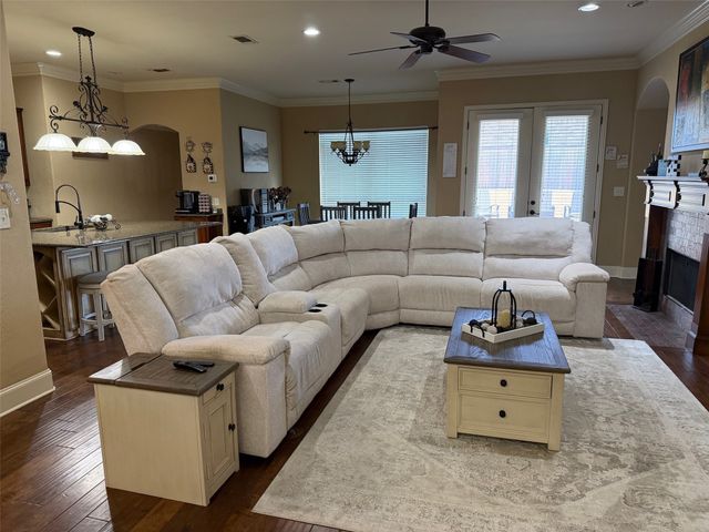 2949 Preston Club Drive, Sherman, TX 75092