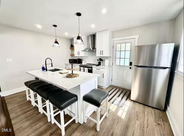 802 Maple Avenue, Burlington, NC 27215