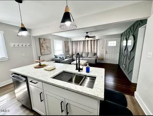 802 Maple Avenue, Burlington, NC 27215