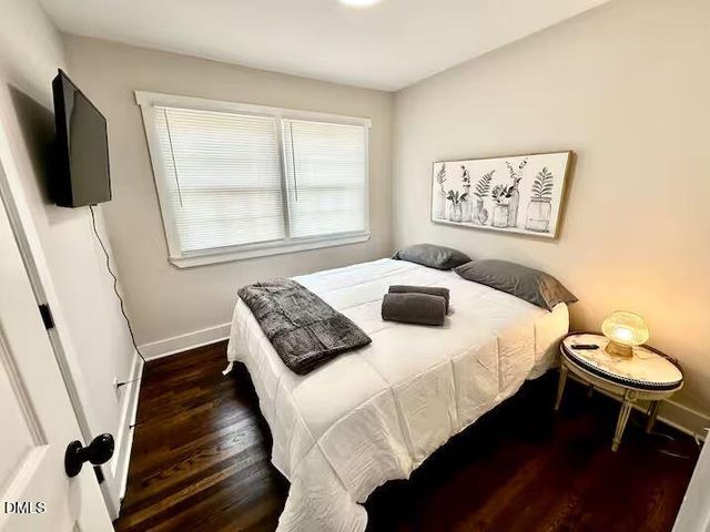 802 Maple Avenue, Burlington, NC 27215