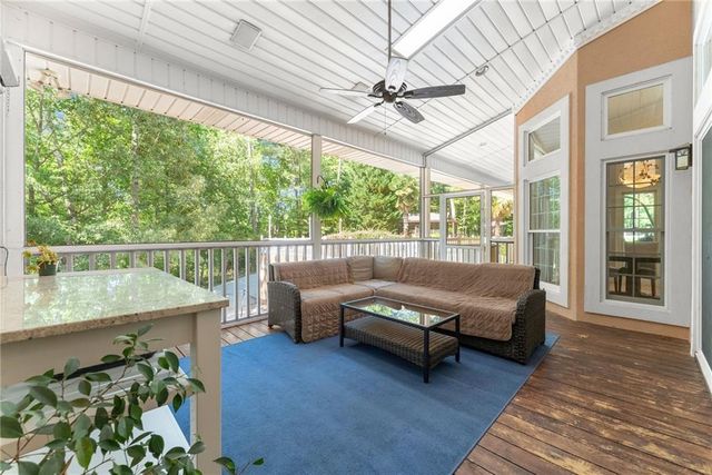 593 Cross Creek Drive, Toccoa, GA 30577