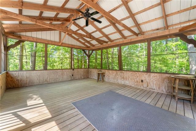 593 Cross Creek Drive, Toccoa, GA 30577