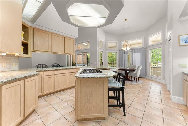 593 Cross Creek Drive, Toccoa, GA 30577