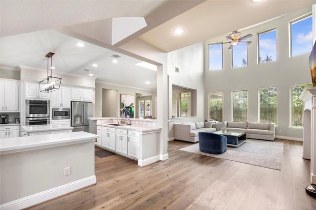 12103 Chisel Ridge, Pearland, TX 77584