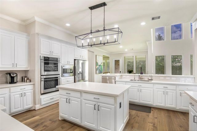 12103 Chisel Ridge, Pearland, TX 77584