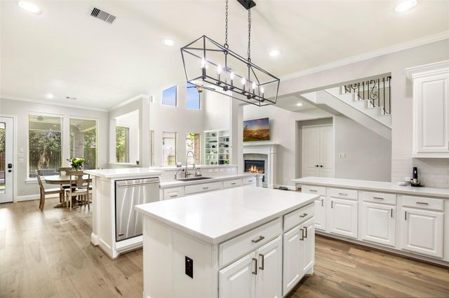 12103 Chisel Ridge, Pearland, TX 77584