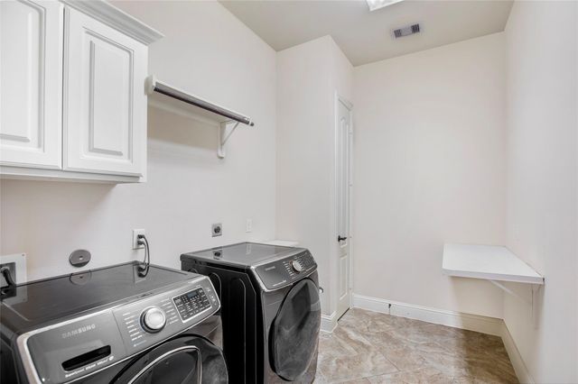 12103 Chisel Ridge, Pearland, TX 77584