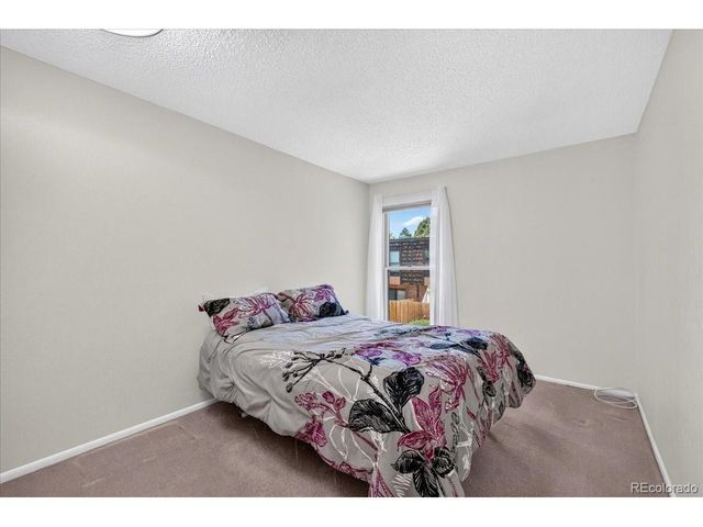 6476 Welch Ct, Arvada, CO 80004