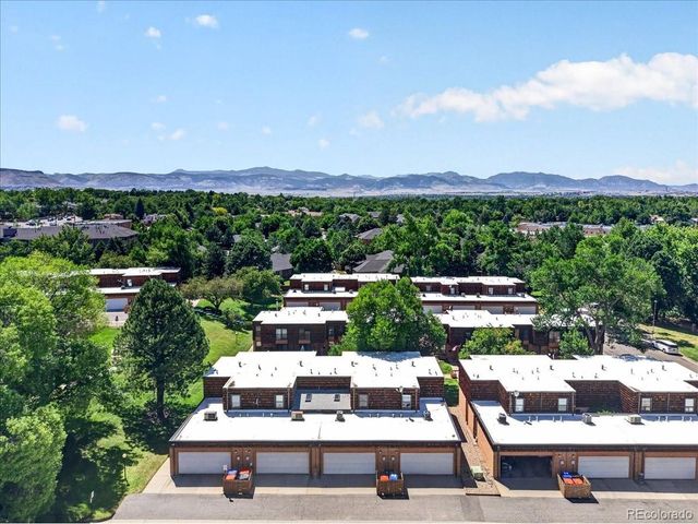 6476 Welch Ct, Arvada, CO 80004