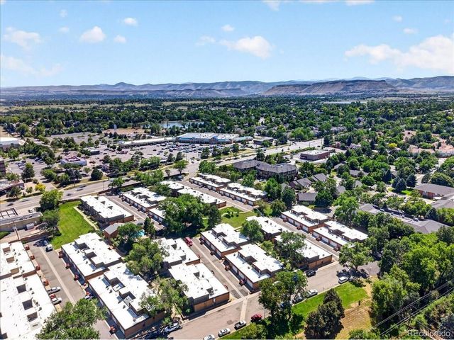 6476 Welch Ct, Arvada, CO 80004