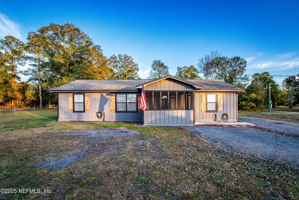 45606 MUSSLEWHITE Road, Callahan, FL 32011