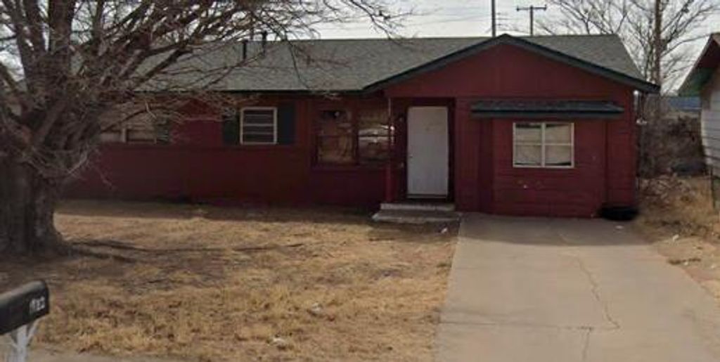 1722 E 2nd Place, Lubbock, TX 79403