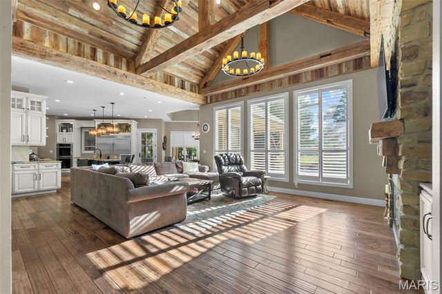 1355 Ridgeway Circle, Benton, MO 63736