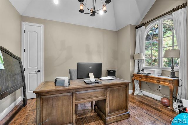 1355 Ridgeway Circle, Benton, MO 63736