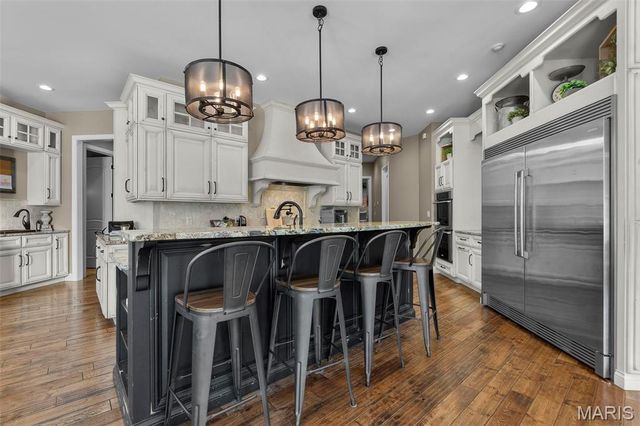 1355 Ridgeway Circle, Benton, MO 63736