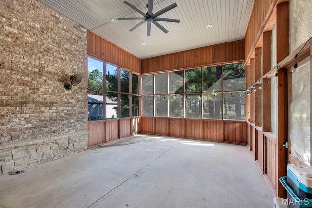 1355 Ridgeway Circle, Benton, MO 63736